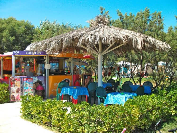 Stork Camping Village Roseto Degli Abruzzi Eksteriør bilde